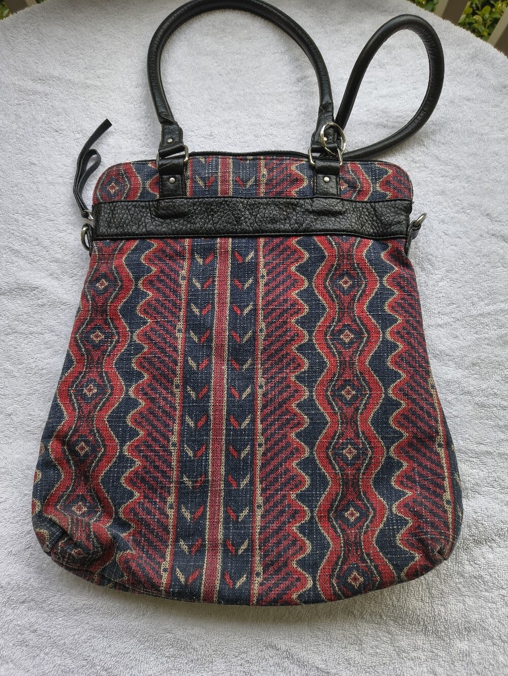 Volcom Patterned Tote Bag - Picture 2 of 4